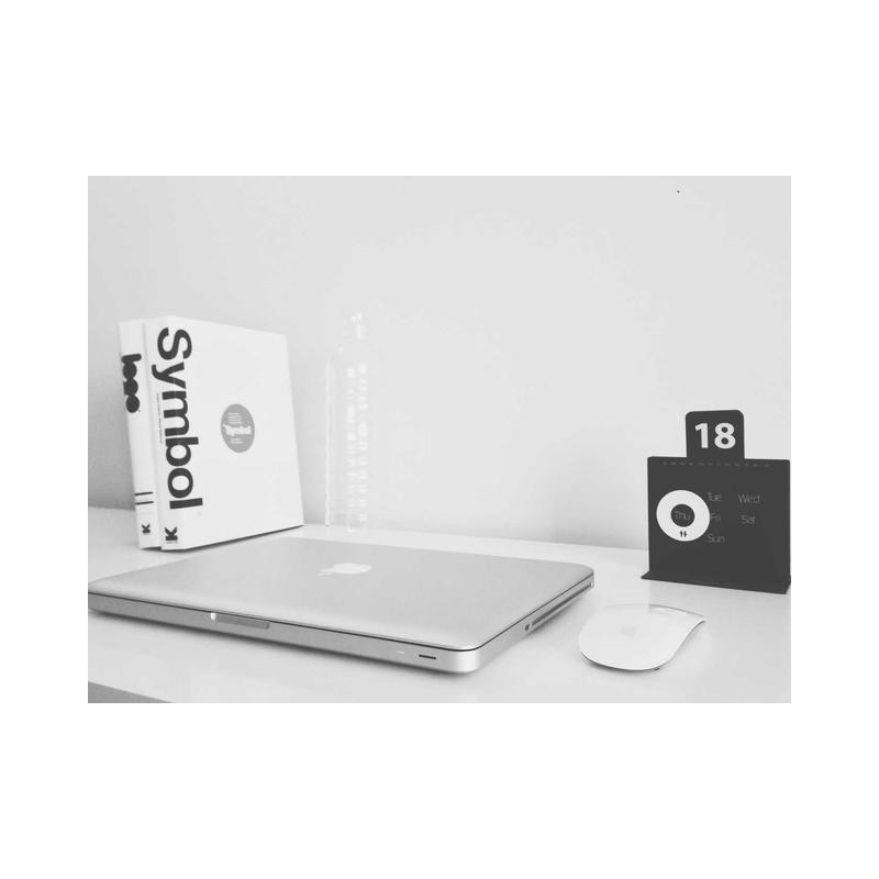 Small Aluminum Table pt-PT